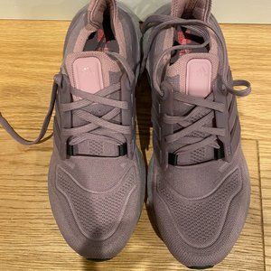 Mauve Ultraboosts